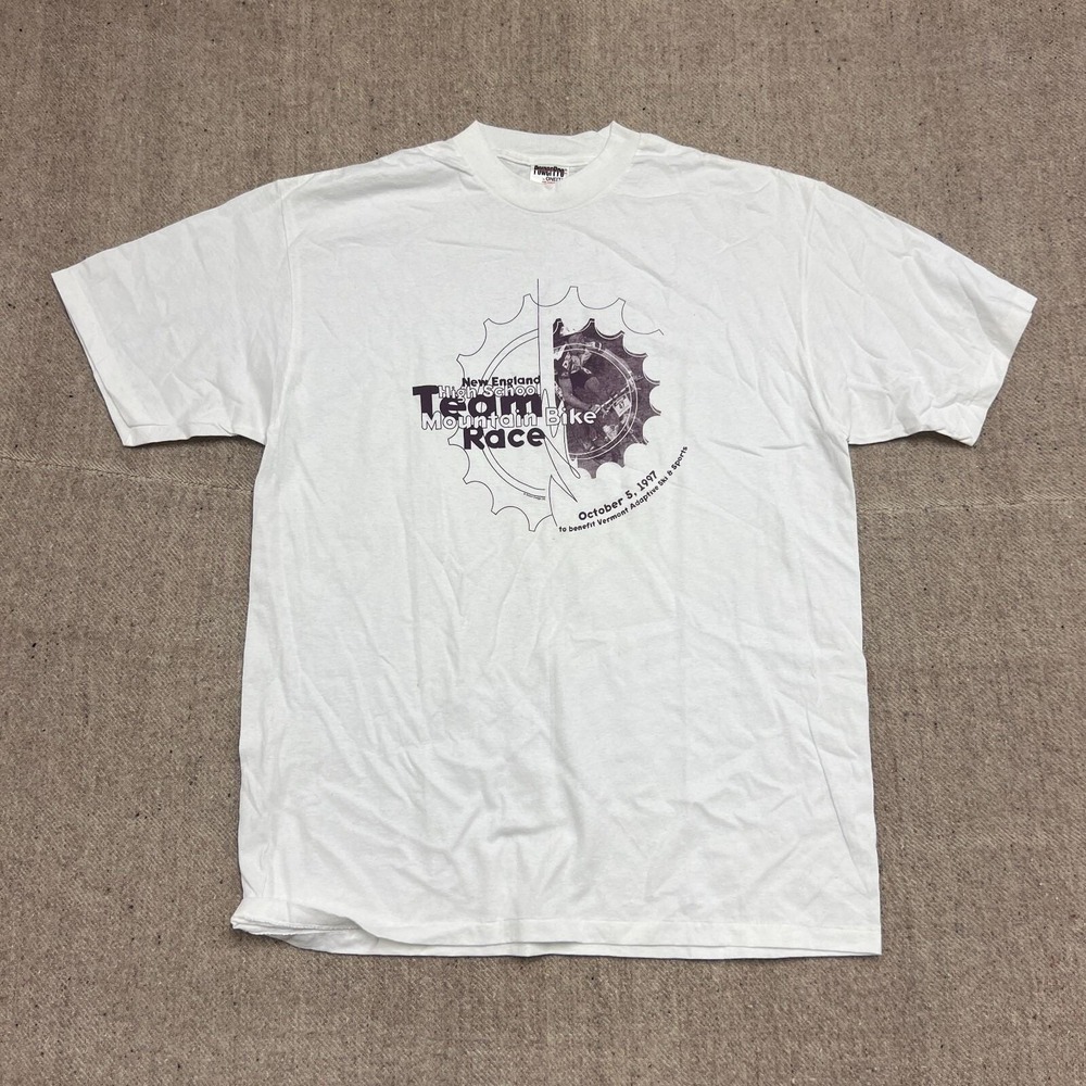 Vintage New England High School Mountain Bike Team Shirt Mens XL White 1990s